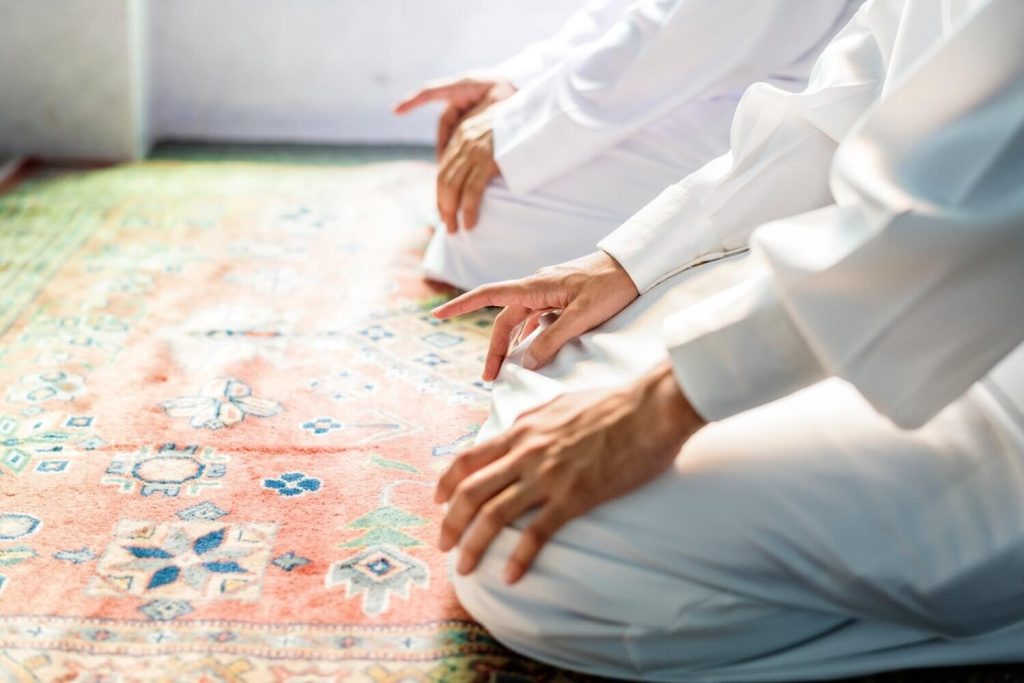 duduk antara dua sujud ketika solat sunat aidiladha