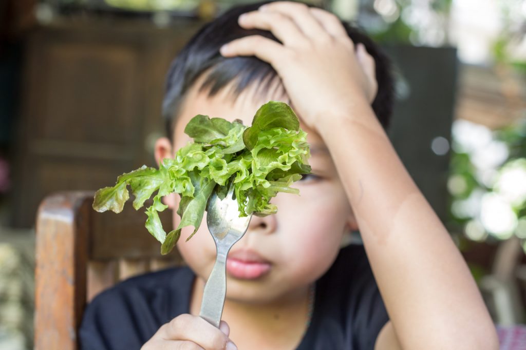 boy didn't want to eat vegetable