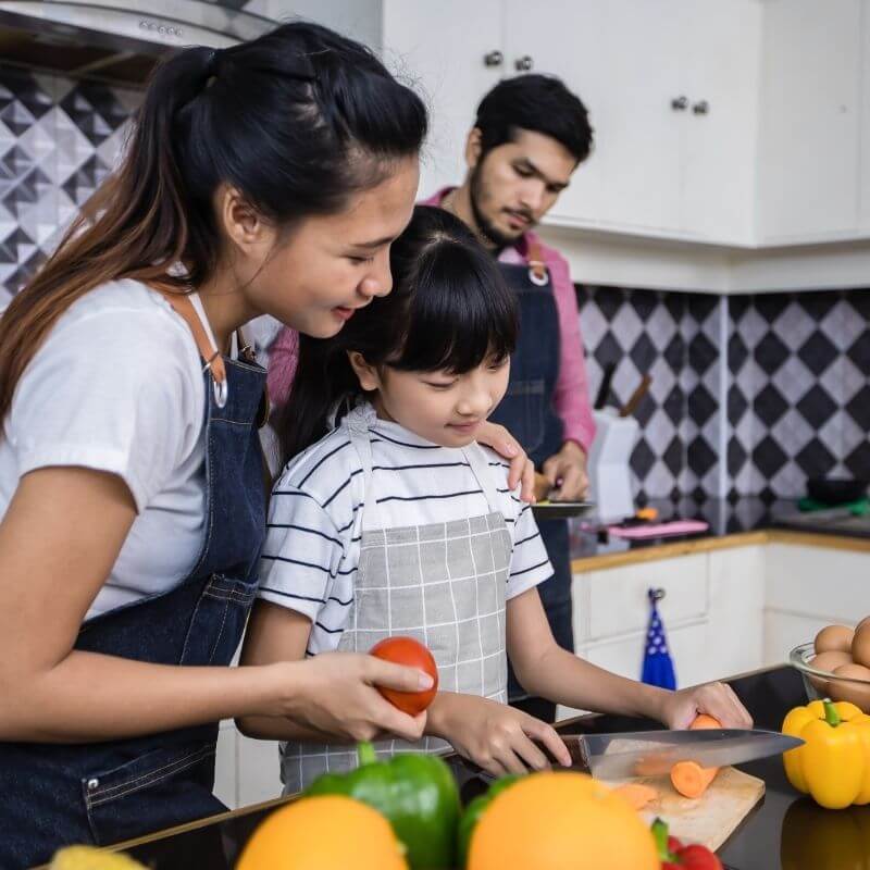 family-cooking-together-lockdown