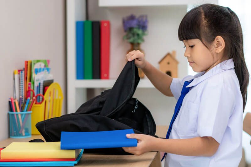 girl-preparing-for-school