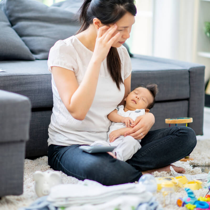 A mom on maternity leave stressing over handling newborn