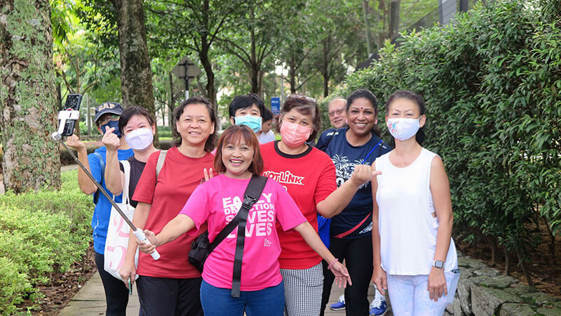 breast-cancer-walk