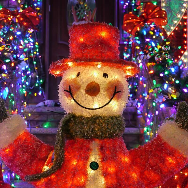 A snowman light