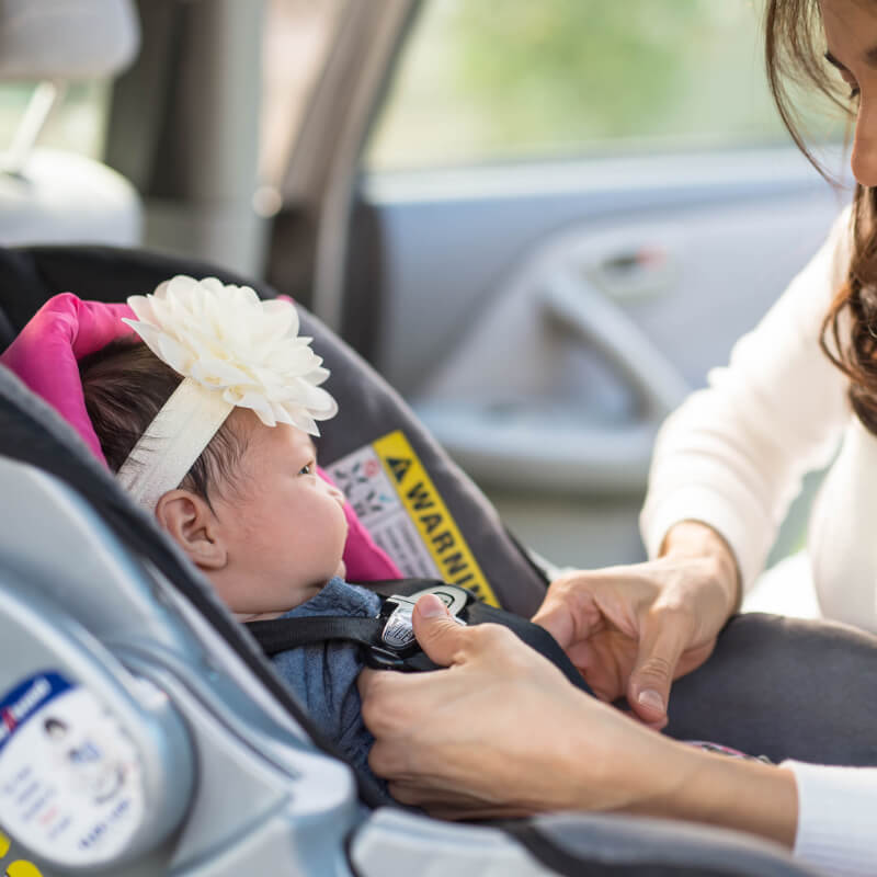 Avoid leaving child in the car